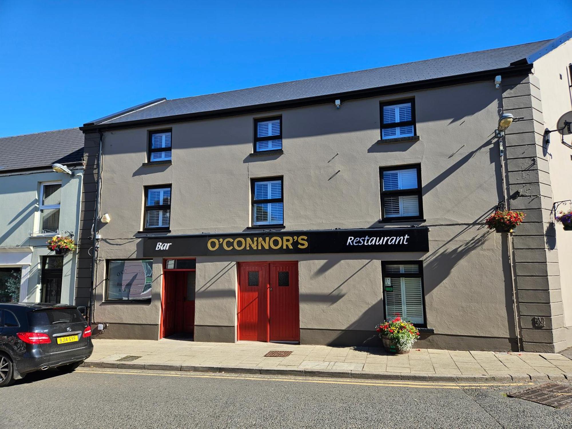 O'Connors Bar Restaurant And Guesthouse Dromore  Eksteriør billede